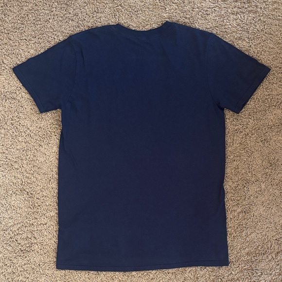 Threadless Graphic T-Shirt - Picture 4 of 4